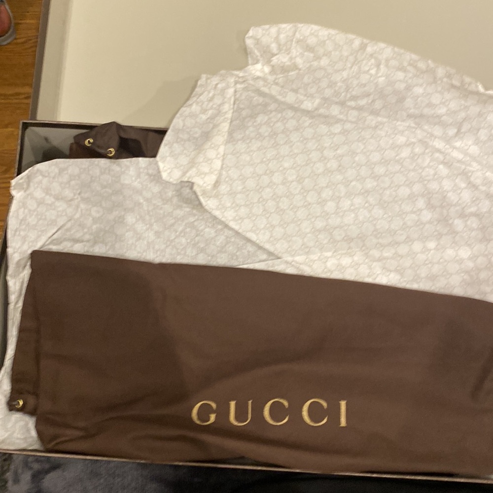 GUCCI WOMENS BOOTS SIZE 41 AUTHENTIC NEVER WORN RETAIL WAS 1200 - Picture 2 of 3